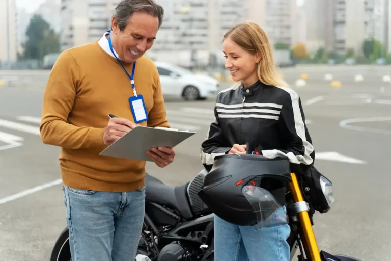 Claves para elegir tu seguro para motos
